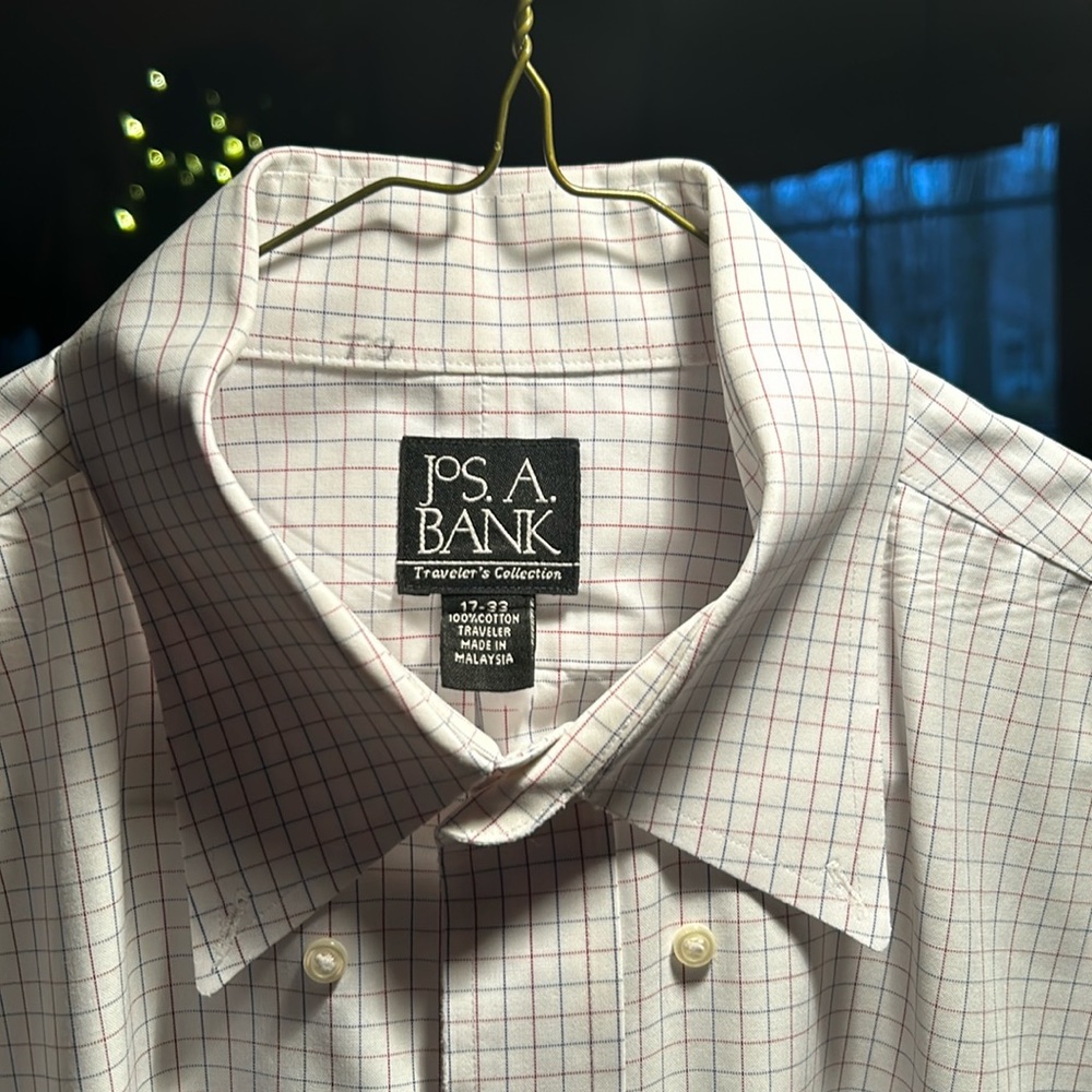 Jos. A. Bank Dress Shirt. Size 17 - 33 gently worn. Bundle if you like